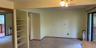 4 Bedroom 2.5 Bath  with loft ,office, and sauna Gallery 18