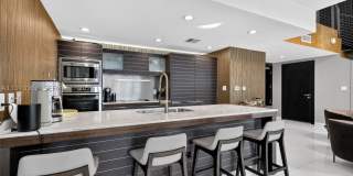 200 Biscayne Boulevard Way Gallery 4