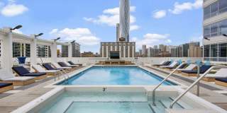 886 West Adams Street Gallery 14