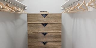 Arrive Streeterville Gallery 23