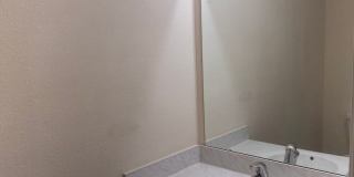 Spacious 2-Bedroom Townhome Near River City Gallery 7