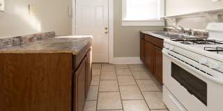 Hawthorne Street Gallery 22