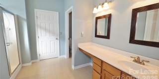 6860 Lakecrest Court Gallery 15