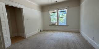 Spacious 3-Bedroom Midtown Home with Central A/C & Two Assigned Parking Spaces Gallery 16