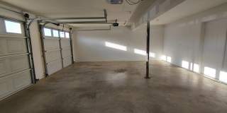 Home near FLW! Gallery 16