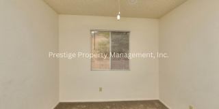 3/2 Beautiful Rita Ranch Home With Open Design!!! Gallery 19
