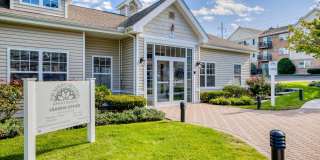 Saunders Crossing Gallery 21