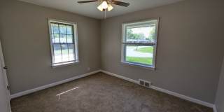 Updated Open-Concept with Sunroom & Finished Basement Space Gallery 14