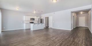 Move‑In Special: Get ONE MONTH FREE on your first full month of rent when you sign a lease by May 10! Gallery 9
