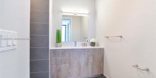 645 NE 4th Ave Gallery 6