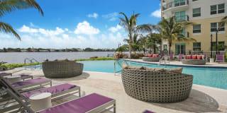 The Aubrey at Seaside Gallery 24