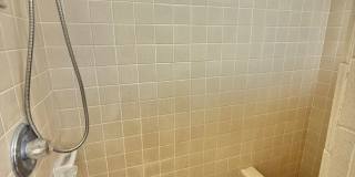 Newly Renovated 4 Bedroom / 2 Bathroom Home for Rent in Lahaina! Gallery 12