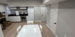Northwood Dr. 76 Gallery 1