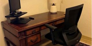 1223 Gruene Vintage Gallery 31