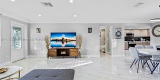 6600 NE 20th Way Gallery 4