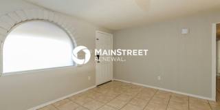 4302 North 73rd Avenue Gallery 3