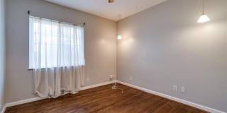 5 Bedroom, 2 Bath Ranch Home in Oakwood! Gallery 24