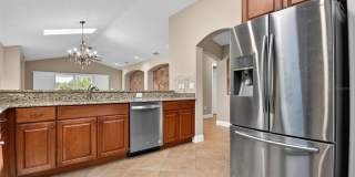 108 GOLFVIEW COURT Gallery 10