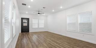 317 Porter St Gallery 5