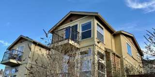 Central District Townhome Gallery 1