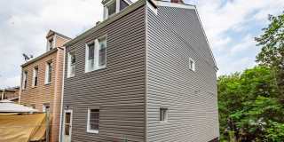 Gorgeous 3 Bedroom in Troy Hill available June 1! Gallery 12