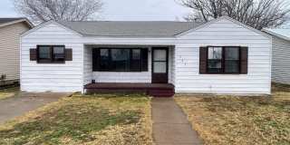 Snyder’s Cozy Corner – Modern Comfort, Classic Charm Gallery 1