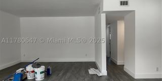 1895 Venice Park Dr Gallery 9