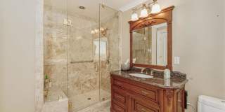 9772 Crestview Circle Gallery 1