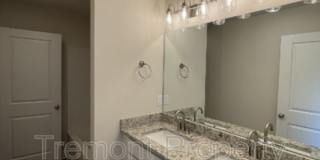 1409 East 50th Street Gallery 7