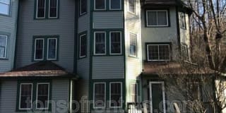 1 Gables Place Gallery 1