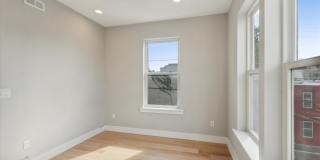 1500 N MYRTLEWOOD Street Gallery 9