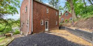 READY FOR MOVE IN! Don't miss this UPDATED 3-bedroom in Forest Hills! Gallery 3