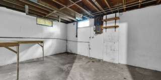 2032 Northcliff 3 Bedrooms | 2.5 Bathrooms | Single-Family Home | $2,150/Month Gallery 17