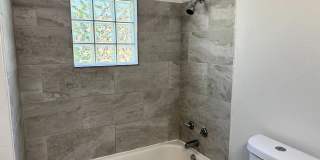 Large 2 bed 1 bath corner-lot home in Floral Heights! Gallery 20