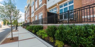 Woodmont Metro at Metuchen Station Gallery 6