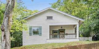 Adorable 2BR House for Rent! Gallery 1