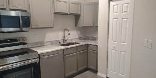 2434 Laurentina Lane Gallery 6