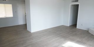 Beautiful Remodeled Duplex with 3 bed-1.5 bath in 79912 Gallery 6