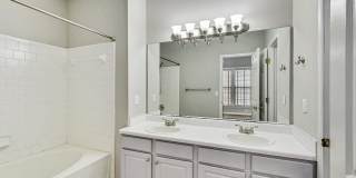 Single-family home in Kennesaw, GA near KSU, Town Center and Woodstock. Gallery 29