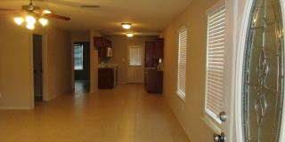 Beautiful 3 bedroom Duplex for Rent in Princeton! Gallery 4