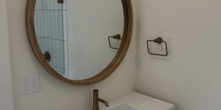 307 W Main Street unit: 3 Gallery 16