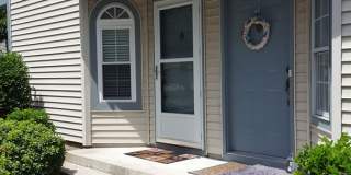 2 bedroom Condo close to Military Bases and Shore Dr Gallery 1