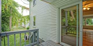 106 Tampa Avenue Gallery 8