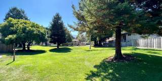 Renovated 2 Bed/1.5 Bath Townhouse in Park Pacifica with GARAGE! Renovated 2 Bed/1.5 Bath Townhouse in Park Pacifica with GARAGE! Gallery 15