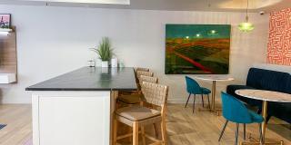 Zang Triangle Gallery 30