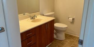 Spacious 2 bedrooms, 2 full baths with enclosed garage Spacious 2 bedrooms, 2 full baths with enclosed garage Gallery 8