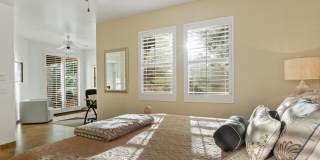 5450 E Mclellan Road unit: 212 Gallery 14