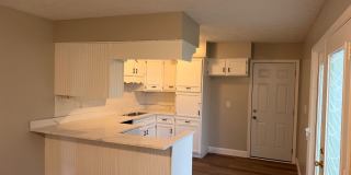 3br 2bth hr 1cr garage fenced in back yard Gallery 8