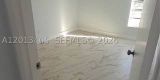 310 Fontainebleau Blvd Gallery 11