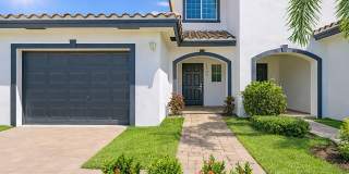 Amberton Luxury Townhomes Gallery 2